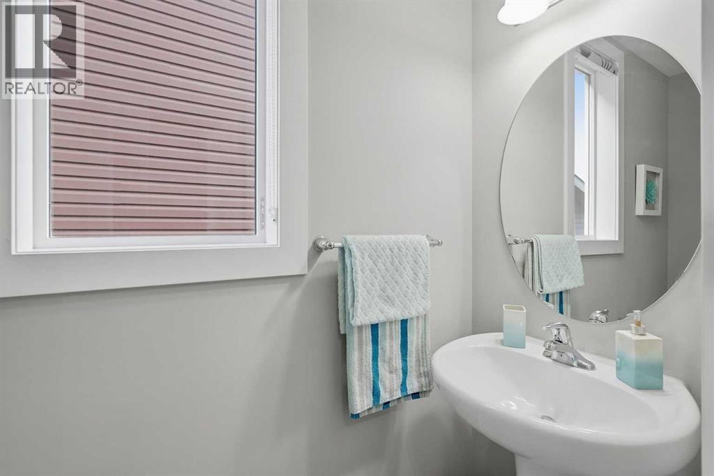 112 Cityside Park Ne Property Photo 18