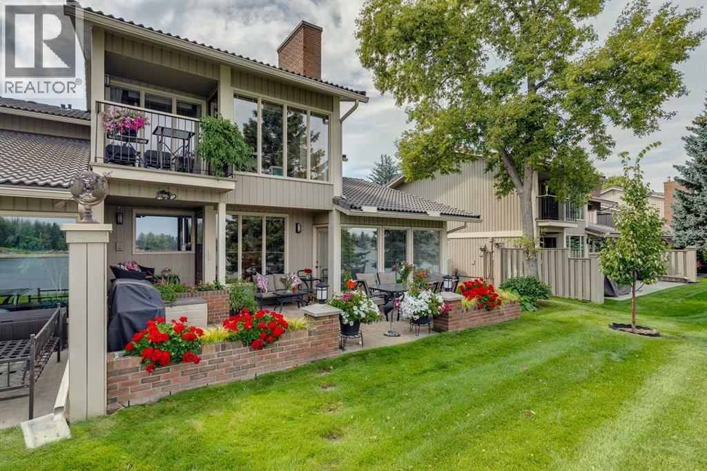 20 Midpark Crescent Southeast Property Photo 3