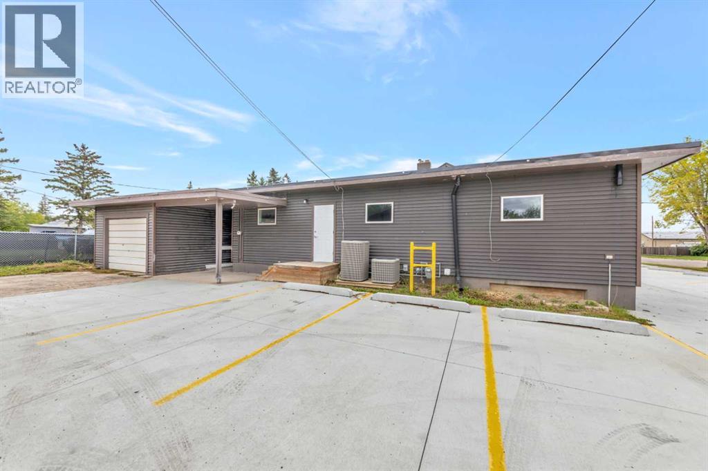 5501 51 Street Property Photo 33