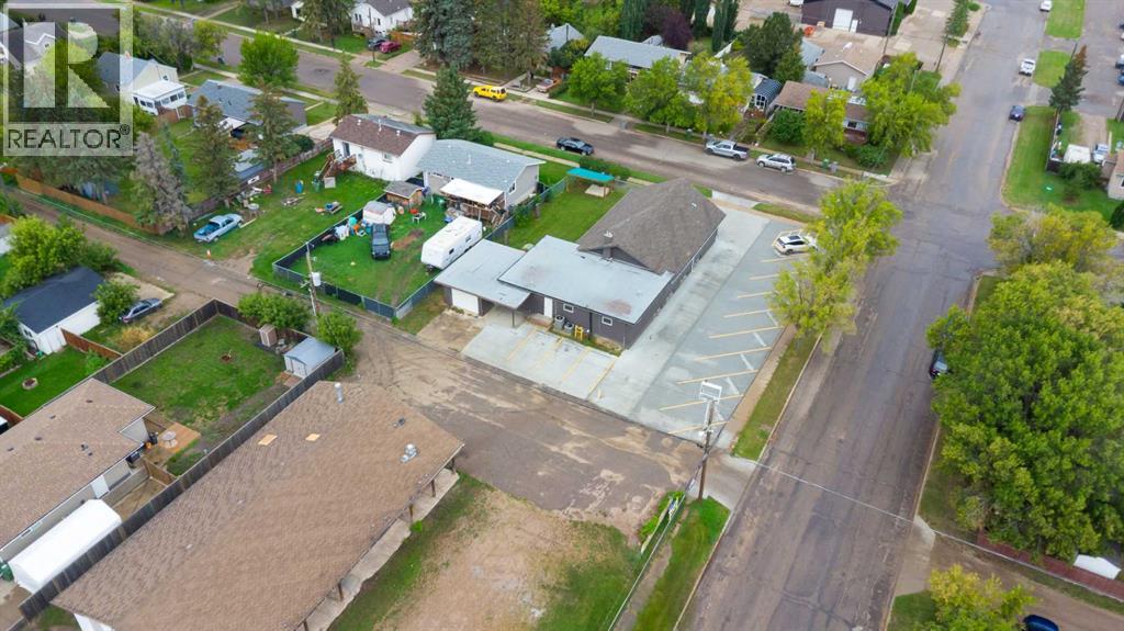 5501 51 Street Property Photo 40
