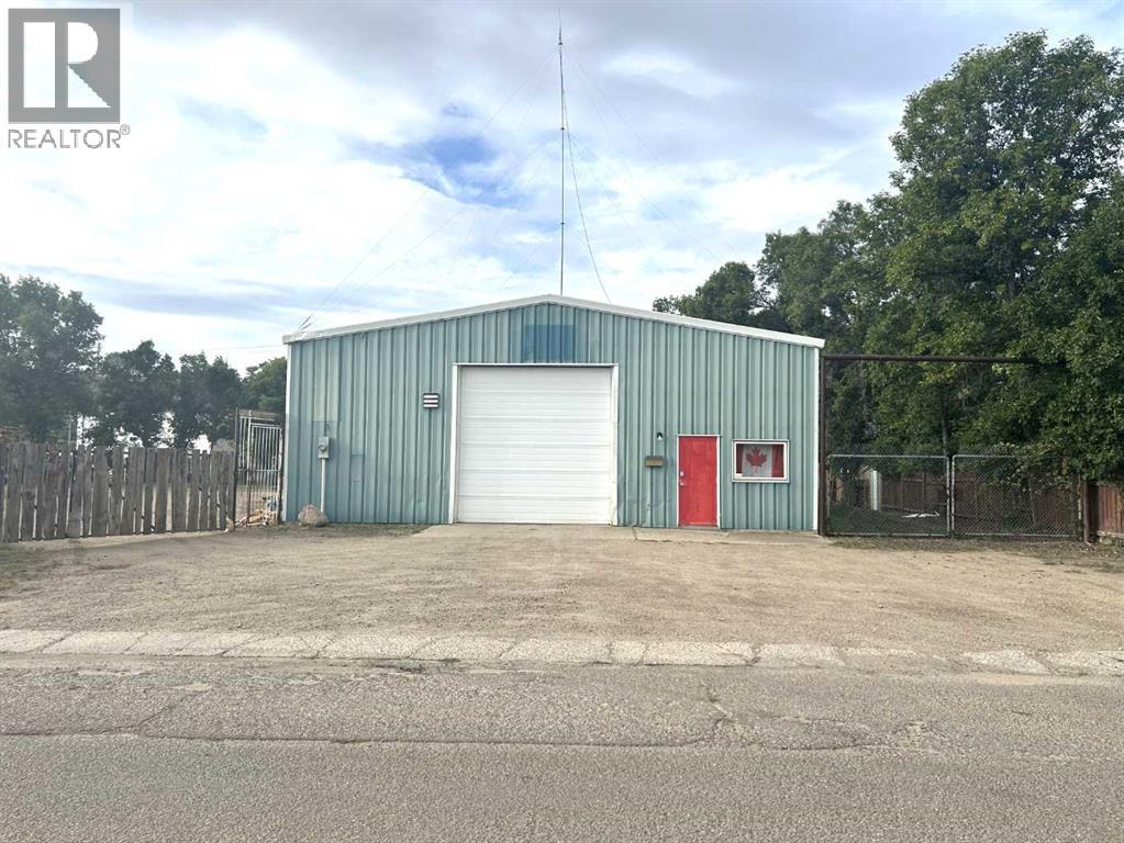1061 Factory Street Se Property Photo 1