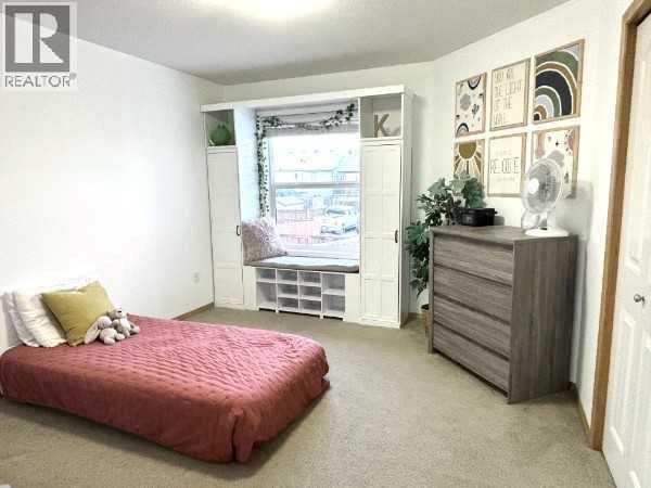 14 Wilkinson Circle Property Photo 17