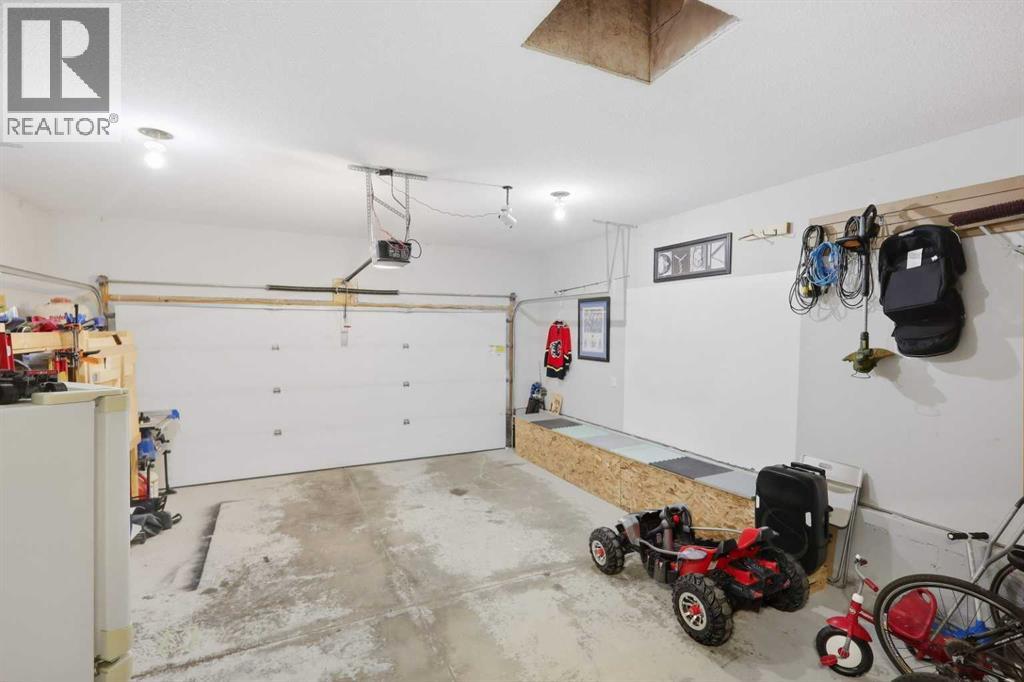 14 Wilkinson Circle Property Photo 31