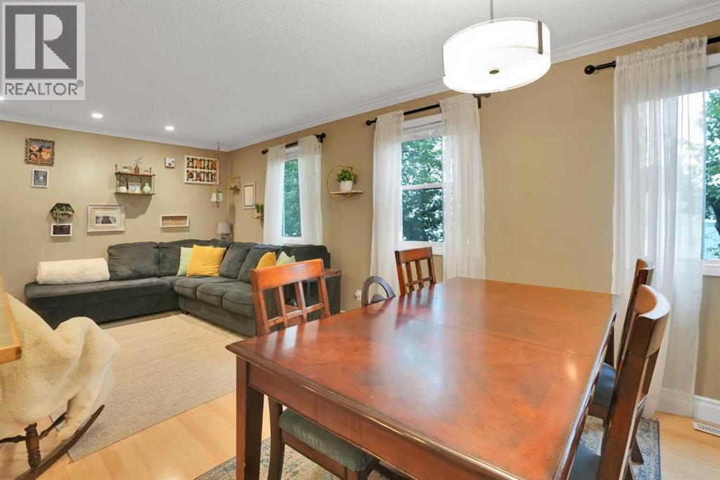 158 Rundleview Close Ne Property Photo 8