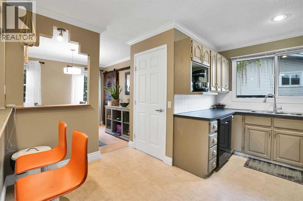 158 Rundleview Close Ne Property Photo 13