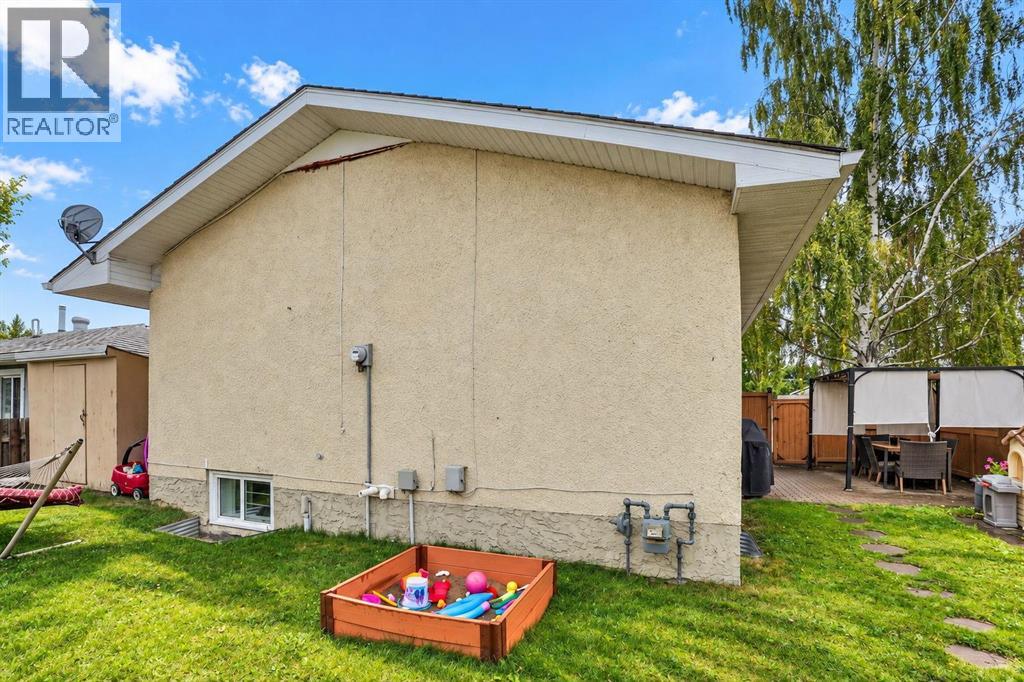 158 Rundleview Close Ne Property Photo 36