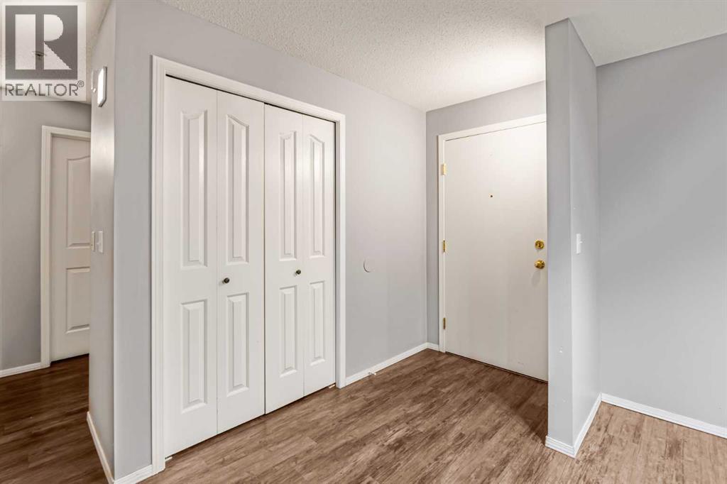 60 Lawford Avenue Property Photo 6