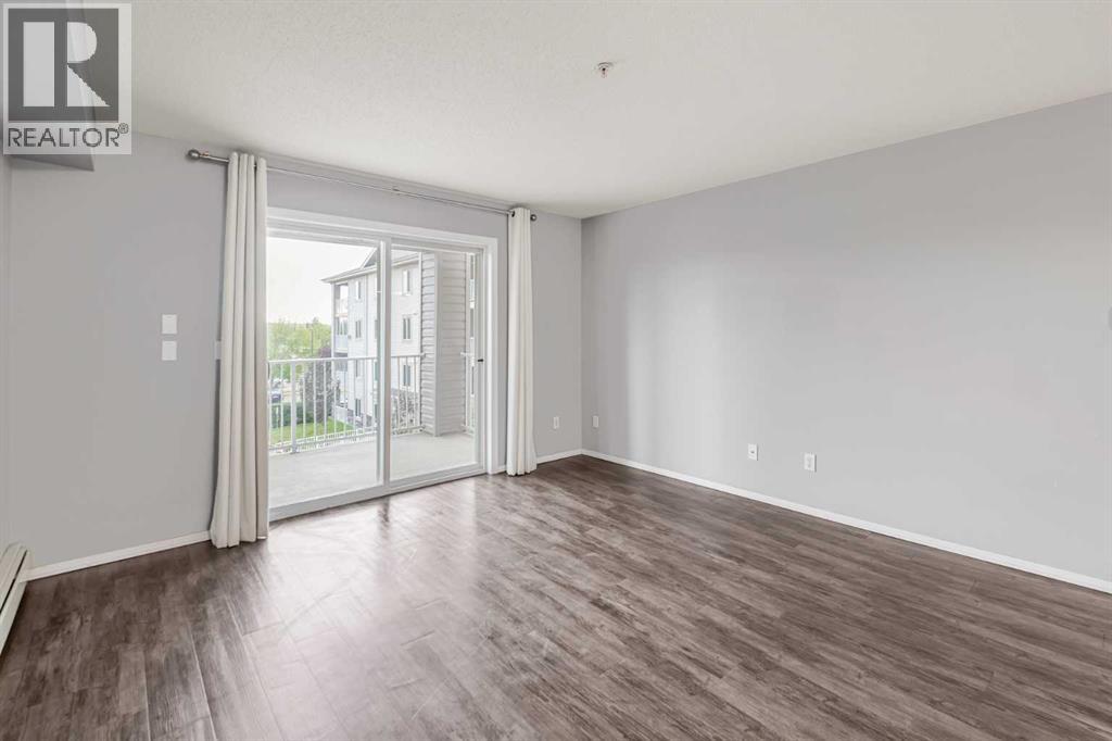 60 Lawford Avenue Property Photo 11