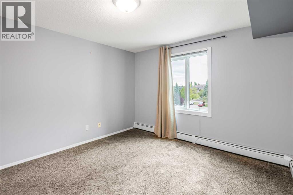 60 Lawford Avenue Property Photo 19