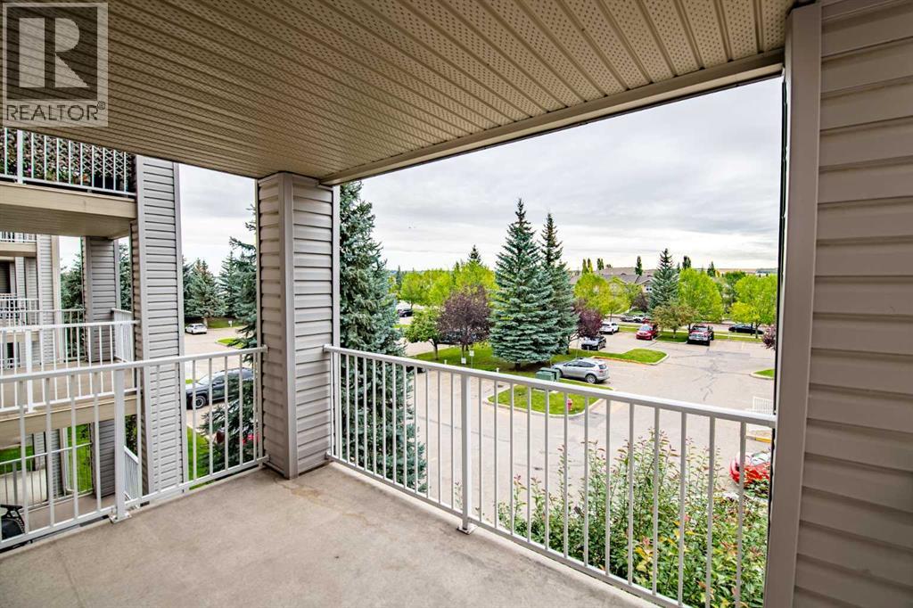 60 Lawford Avenue Property Photo 22