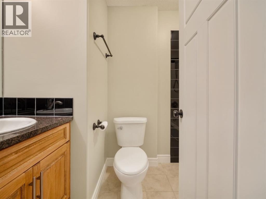 885 Mount Sundance Manor W Property Photo 27