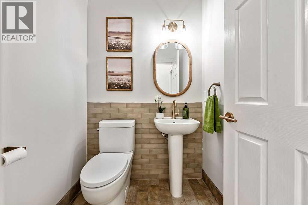 119 Citadel Meadow Close Nw Property Photo 16