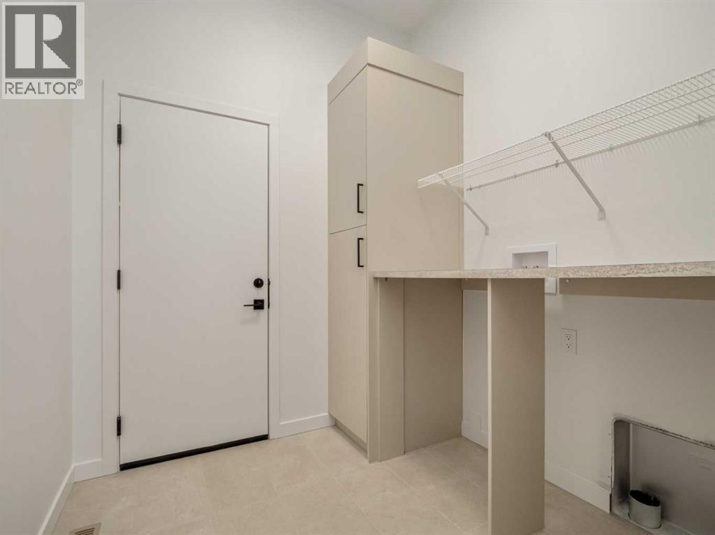 425 Blackwolf Boulevard N Property Photo 15