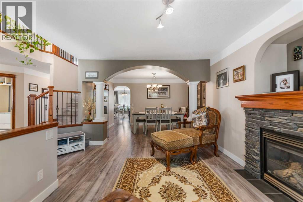 123 Hawkmere View Property Photo 6