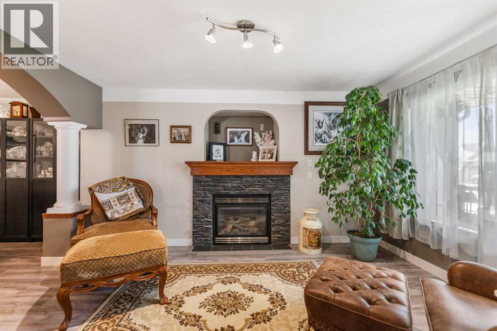 123 Hawkmere View Property Photo 7