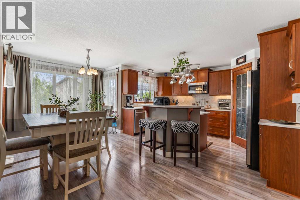 123 Hawkmere View Property Photo 8