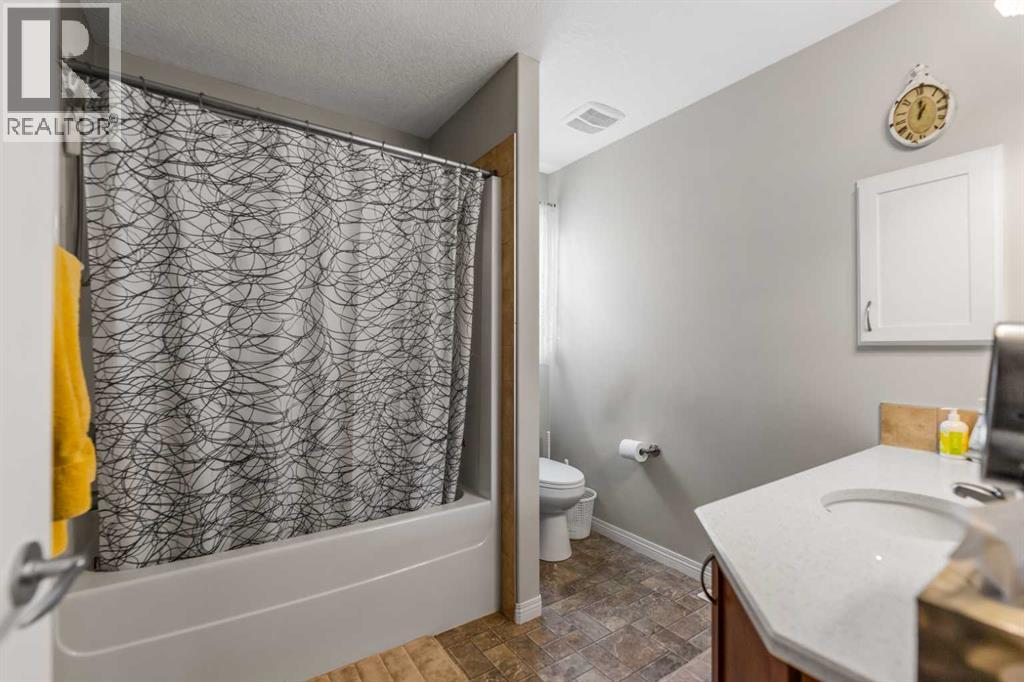 123 Hawkmere View Property Photo 22