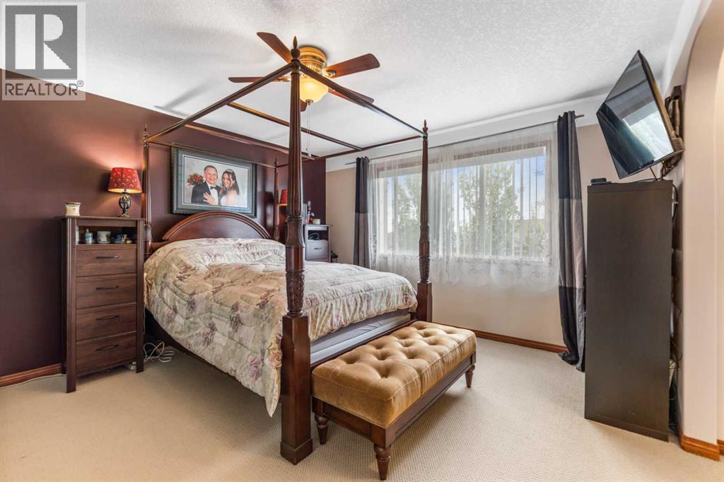 123 Hawkmere View Property Photo 23