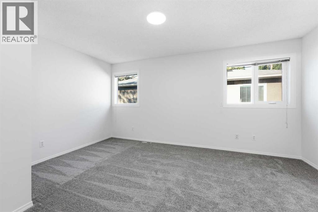 2132 35 Avenue Southwest Property Photo 17