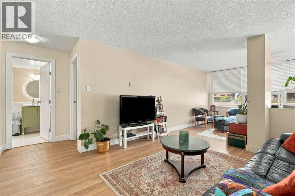 626 15 Avenue Southwest Property Photo 20