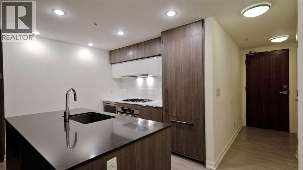 51 Waterfront Mews Southwest Property Photo 7