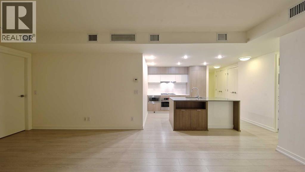 51 Waterfront Mews Southwest Property Photo 15