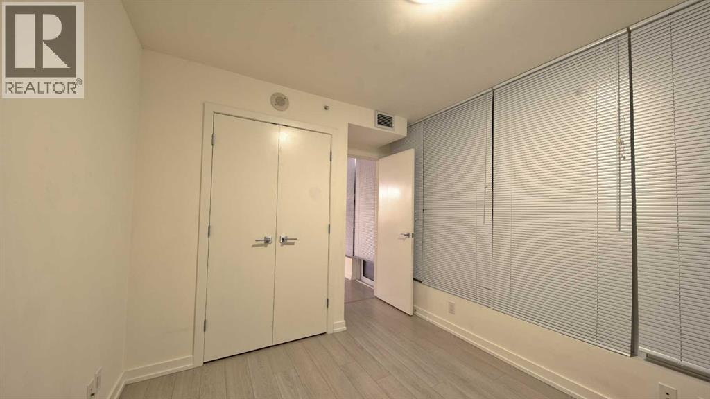 51 Waterfront Mews Southwest Property Photo 24
