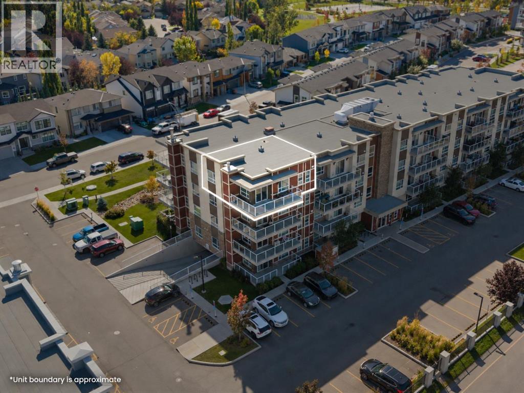 300 Harvest Hills Place Northeast Property Photo 1