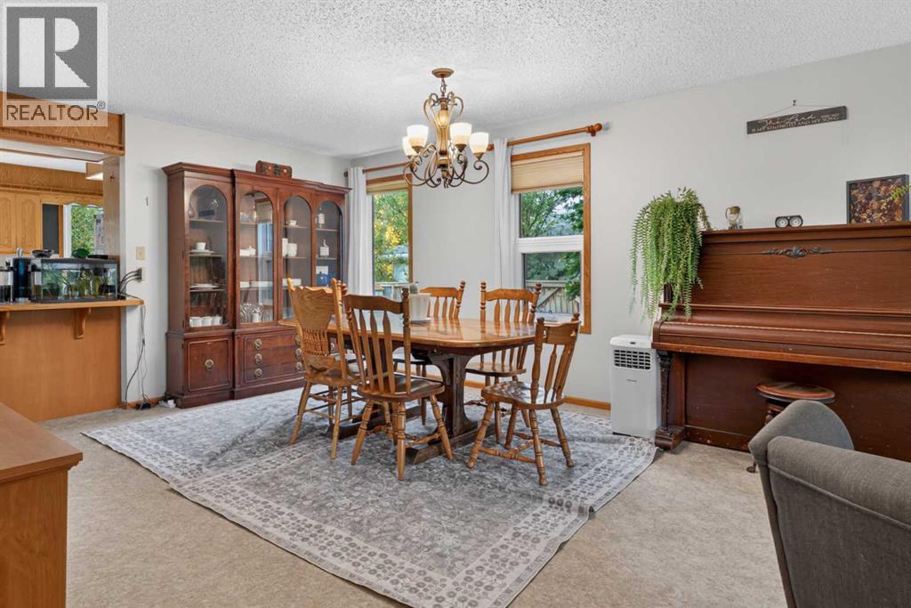 740 3 Avenue Se Property Photo 7