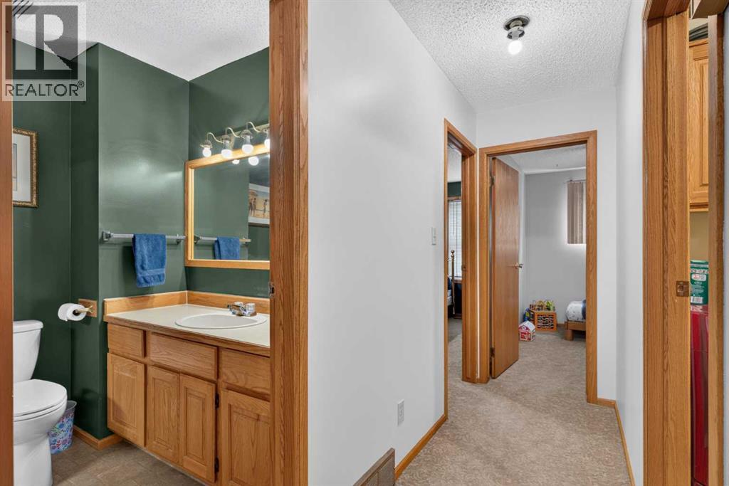 740 3 Avenue Se Property Photo 14