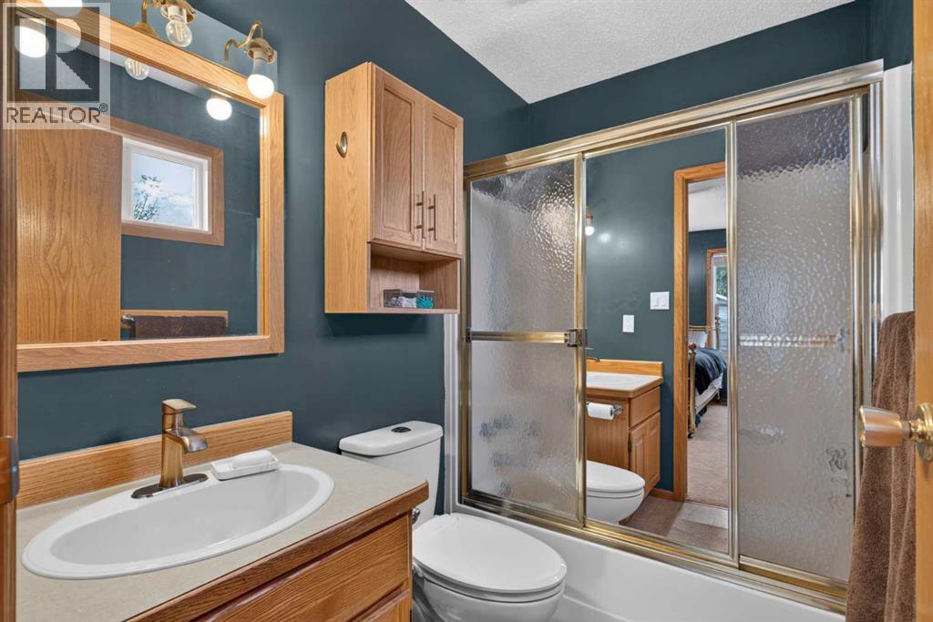 740 3 Avenue Se Property Photo 19