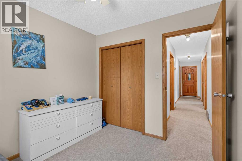 740 3 Avenue Se Property Photo 21