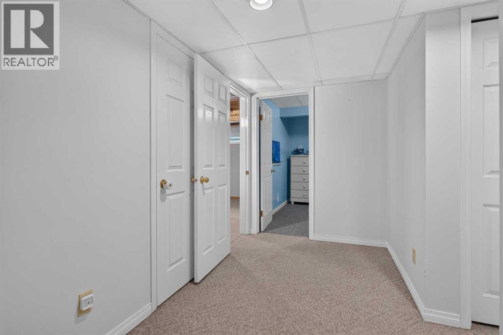 740 3 Avenue Se Property Photo 28