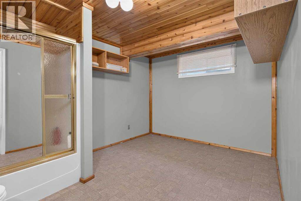 740 3 Avenue Se Property Photo 32