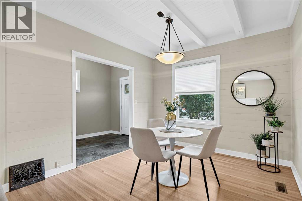1905 2 Street Nw Property Photo 8