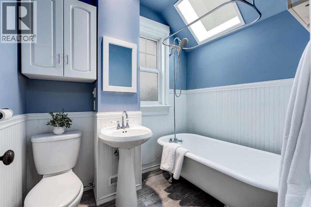 1905 2 Street Nw Property Photo 23