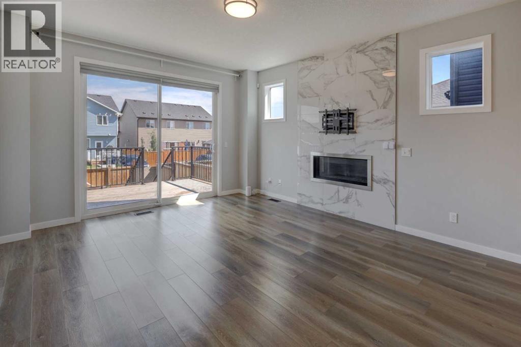 112 Emberside Place Property Photo 6