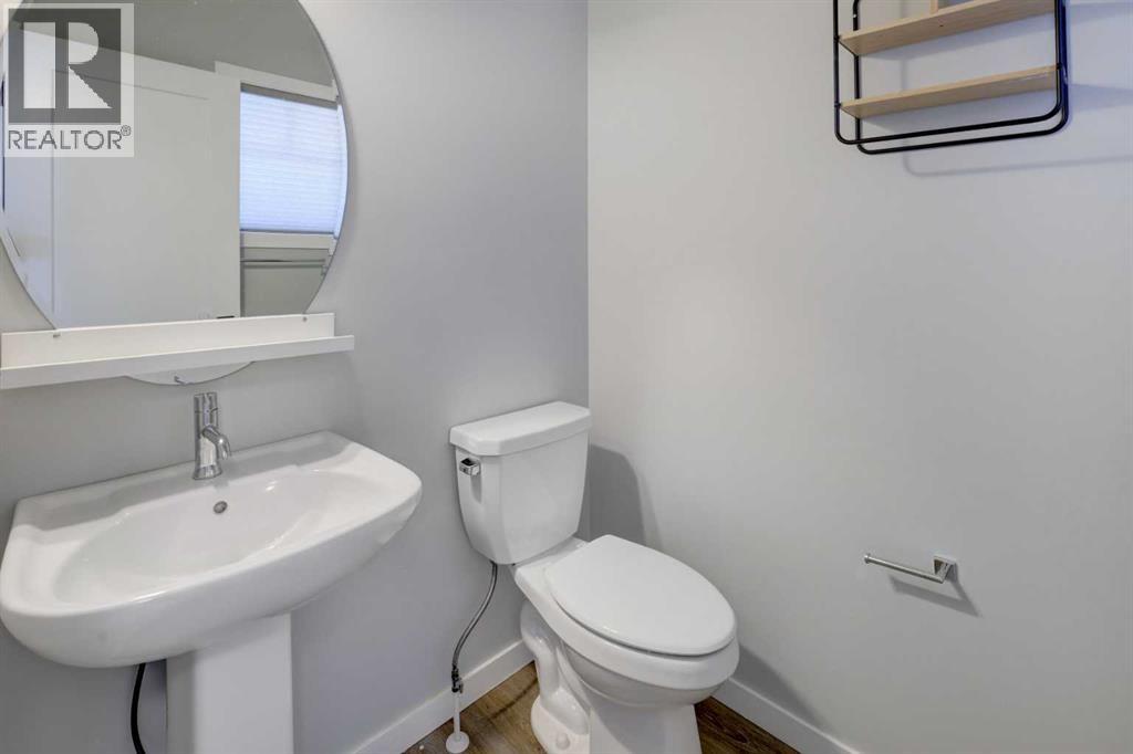 112 Emberside Place Property Photo 9