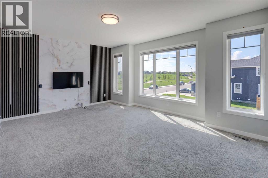 112 Emberside Place Property Photo 14