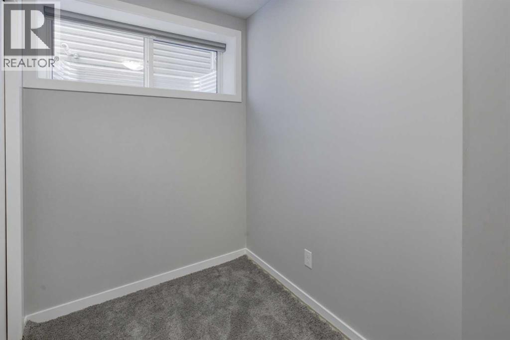112 Emberside Place Property Photo 26