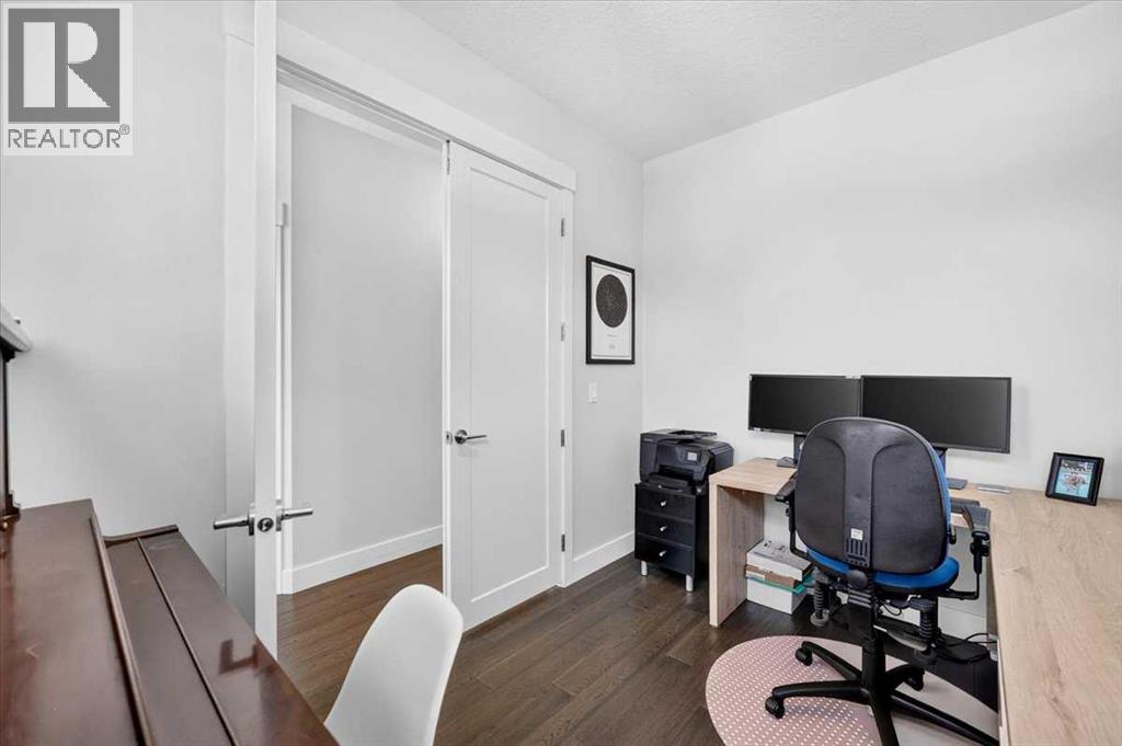 4656 82 Street Nw Property Photo 21