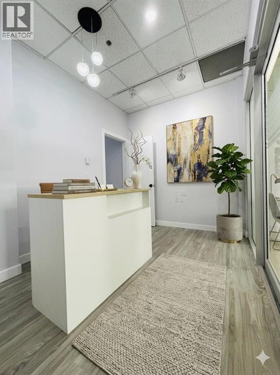1623 Centre Street Nw Property Photo 7