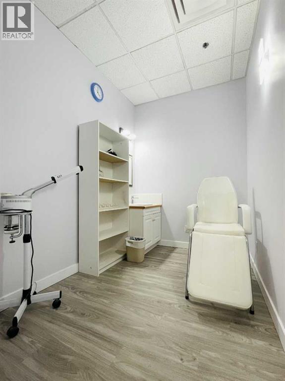 1623 Centre Street Nw Property Photo 11