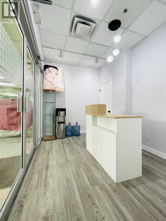 1623 Centre Street Nw Property Photo 13