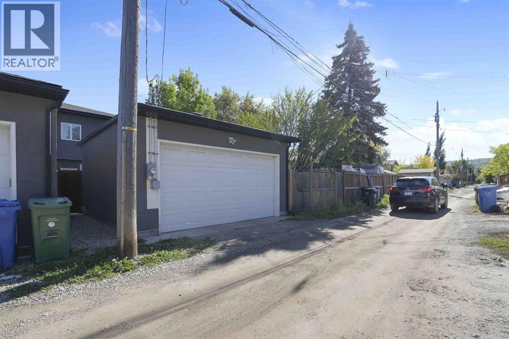 4641 81 Street Nw Property Photo 4