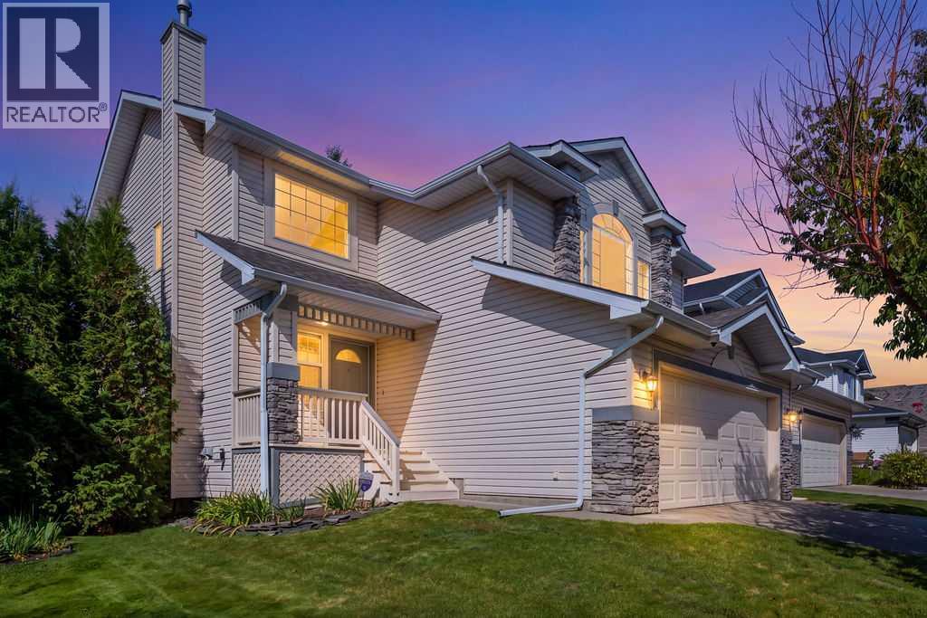 472 Douglas Glen Point SE Property Photo 1