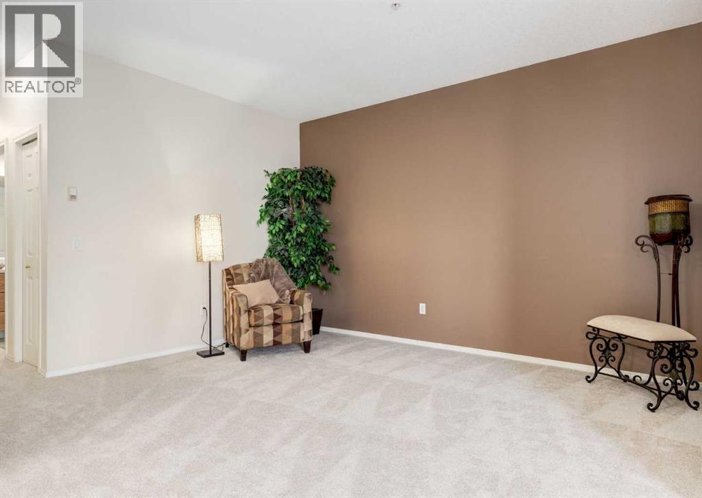 305 1 Avenue Northwest Property Photo 5