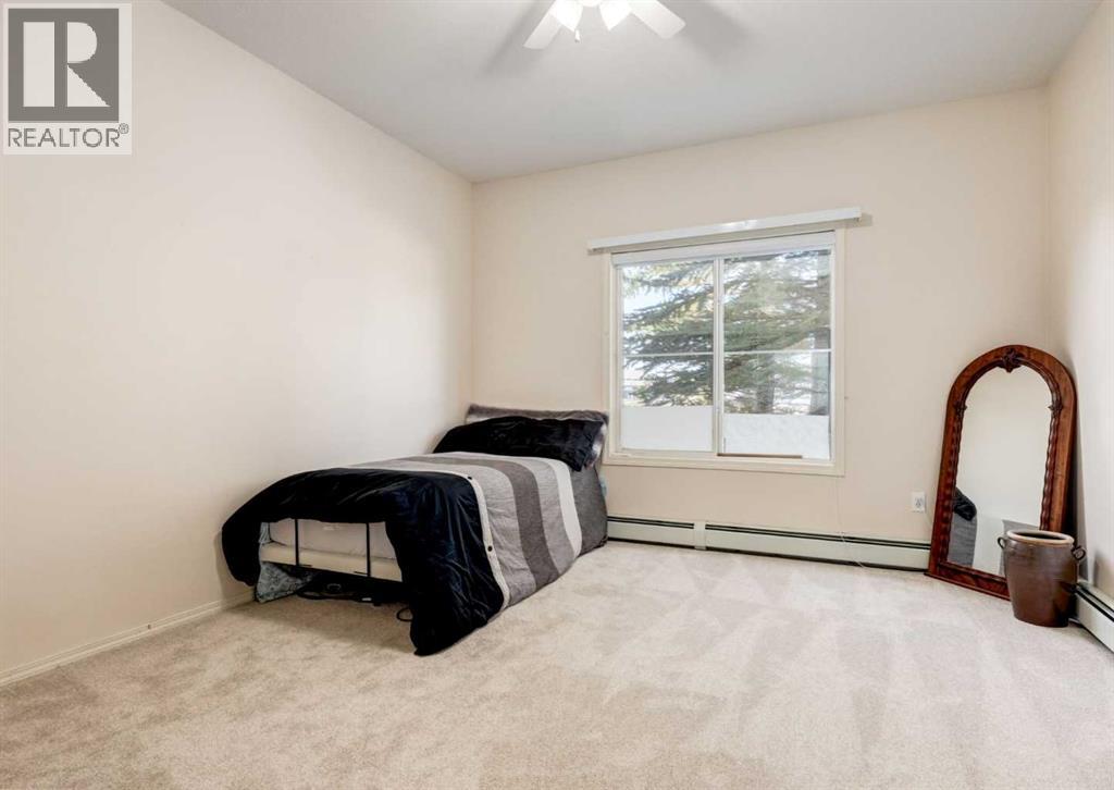 305 1 Avenue Northwest Property Photo 16