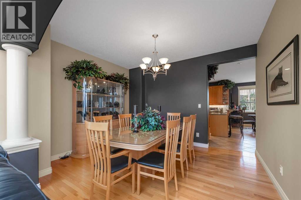 112 Cove Crescent Property Photo 8