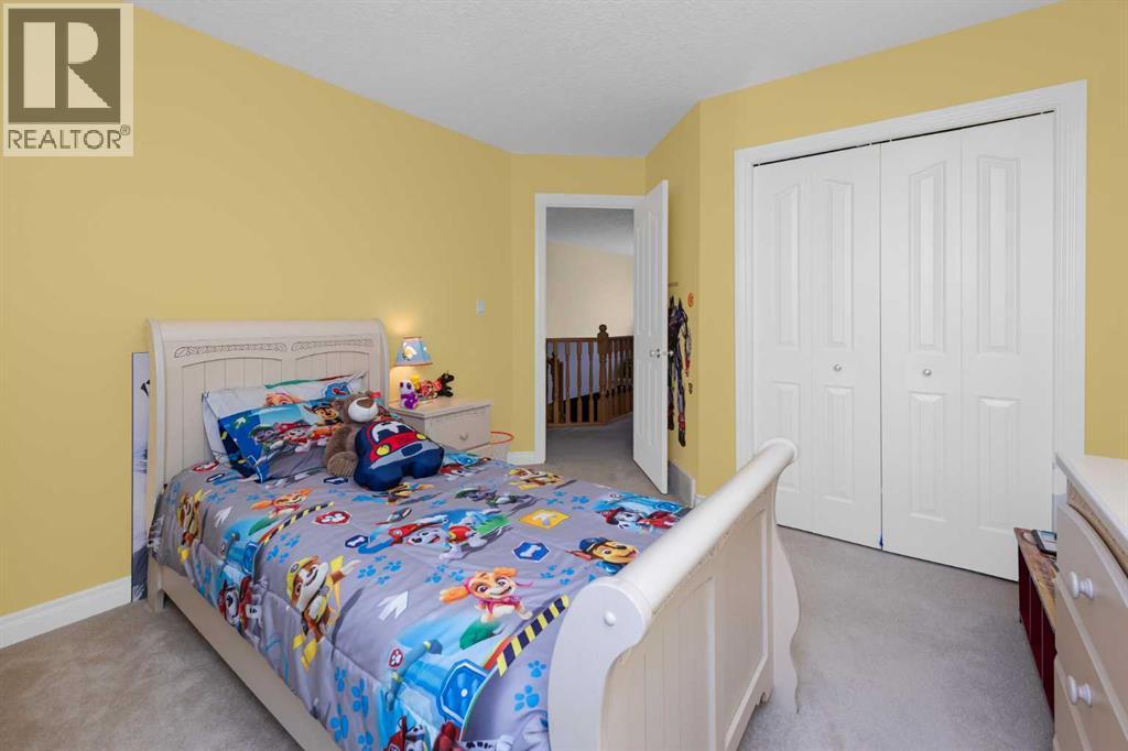 112 Cove Crescent Property Photo 29